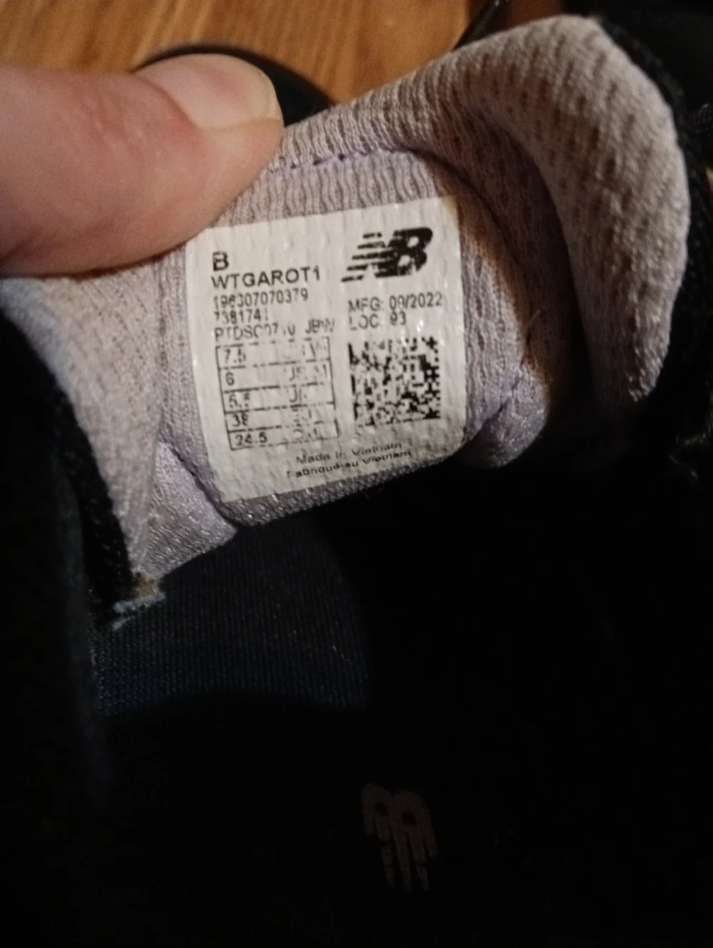 New Balance Women's Fresh Foam Multicolor  Size 7.5 - Picture 9 of 12